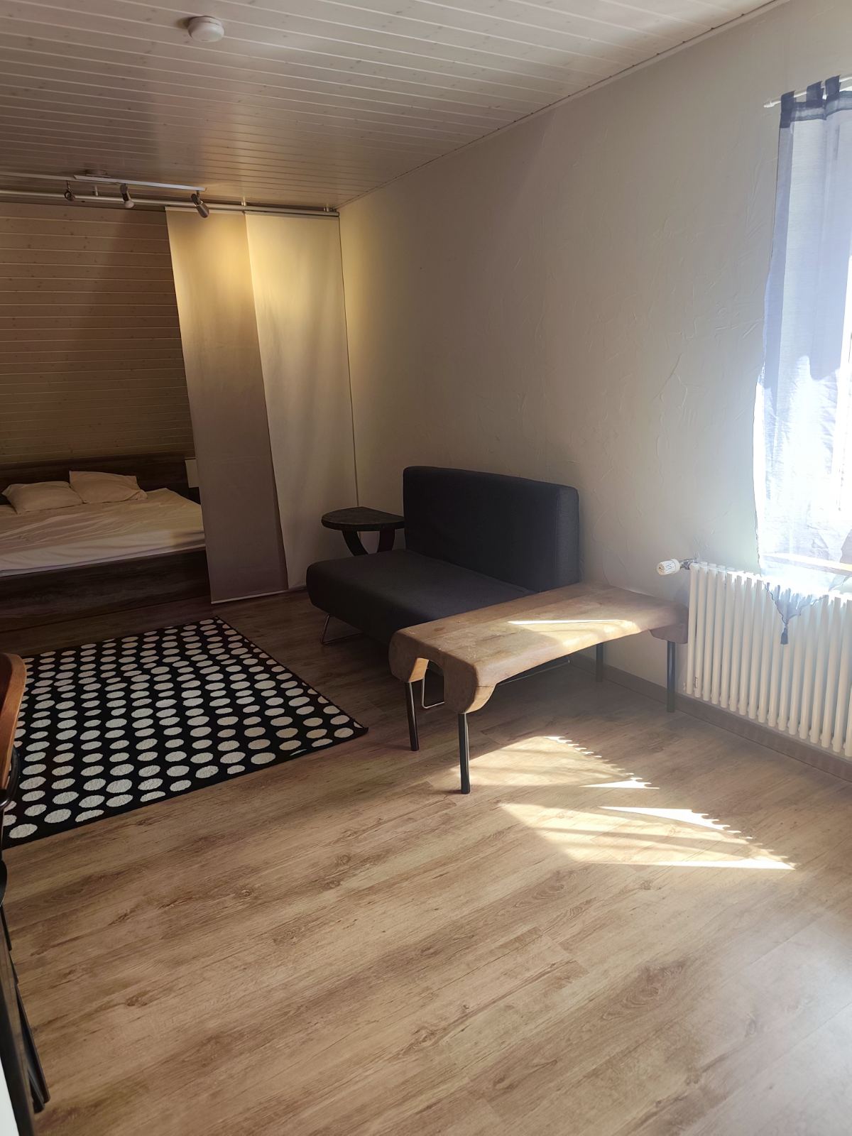 Habitación En Casa Del Anfitrión Les Montets 674715