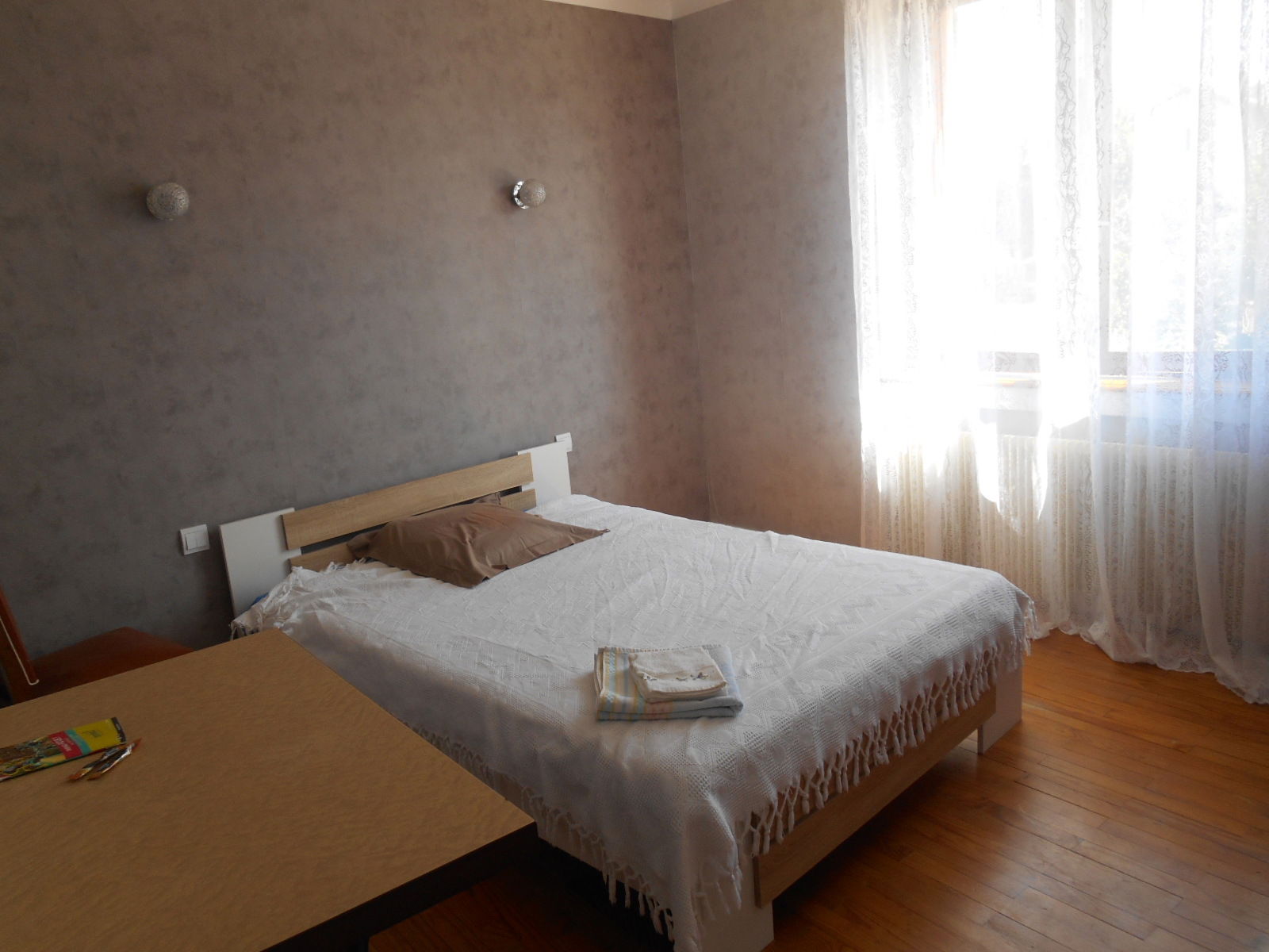 Colocación Anneyron 35402