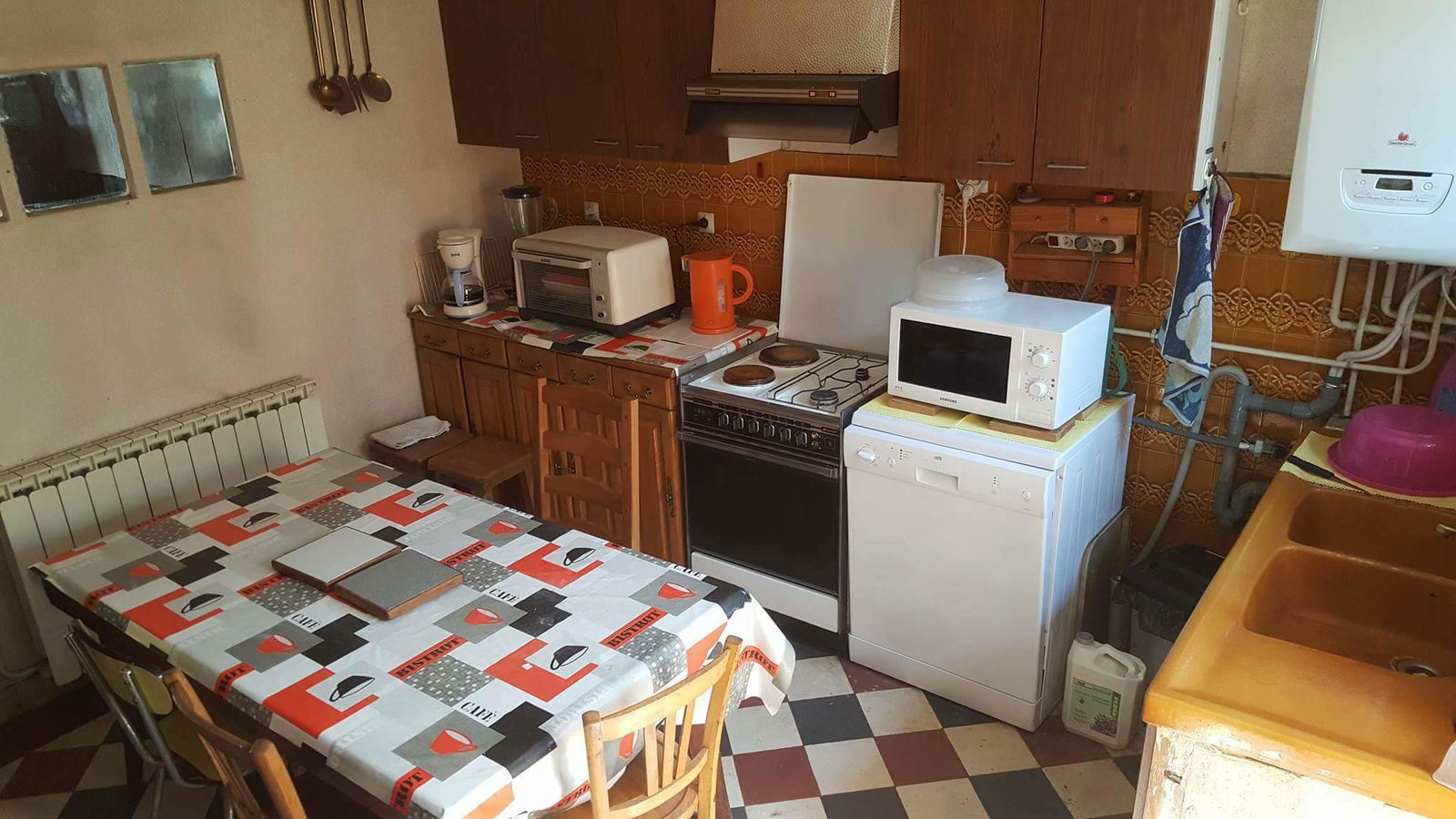 Quedarse En Casa L'Isle-d'Abeau 49553