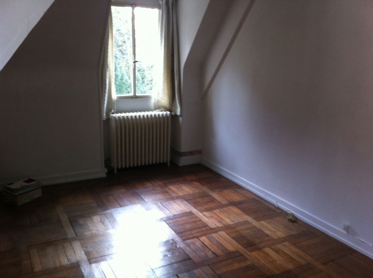 Colocación Évreux 72069