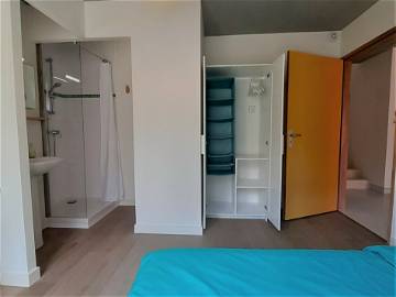 Roomlala | Habitación Anfitriona Con Baño Privado