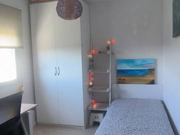 Chambre chez l'habitant à louer à Terrassa - photo 1-1