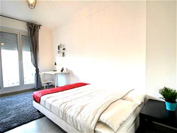 Roomlala | Habitación Cálida Y Confortable – 15m² - MA4