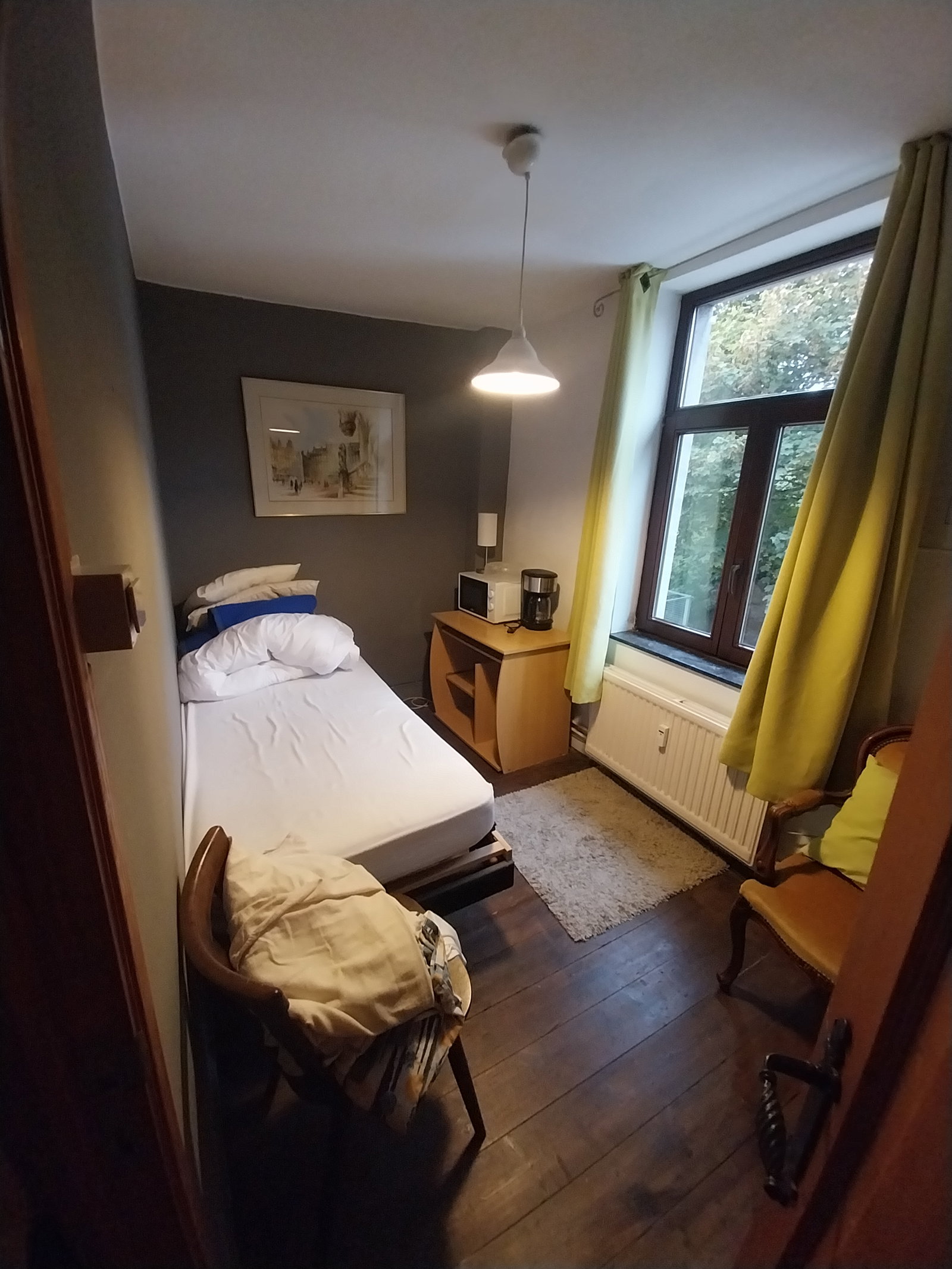 Habitación En Casa Del Anfitrión Villers-le-Bouillet 676829
