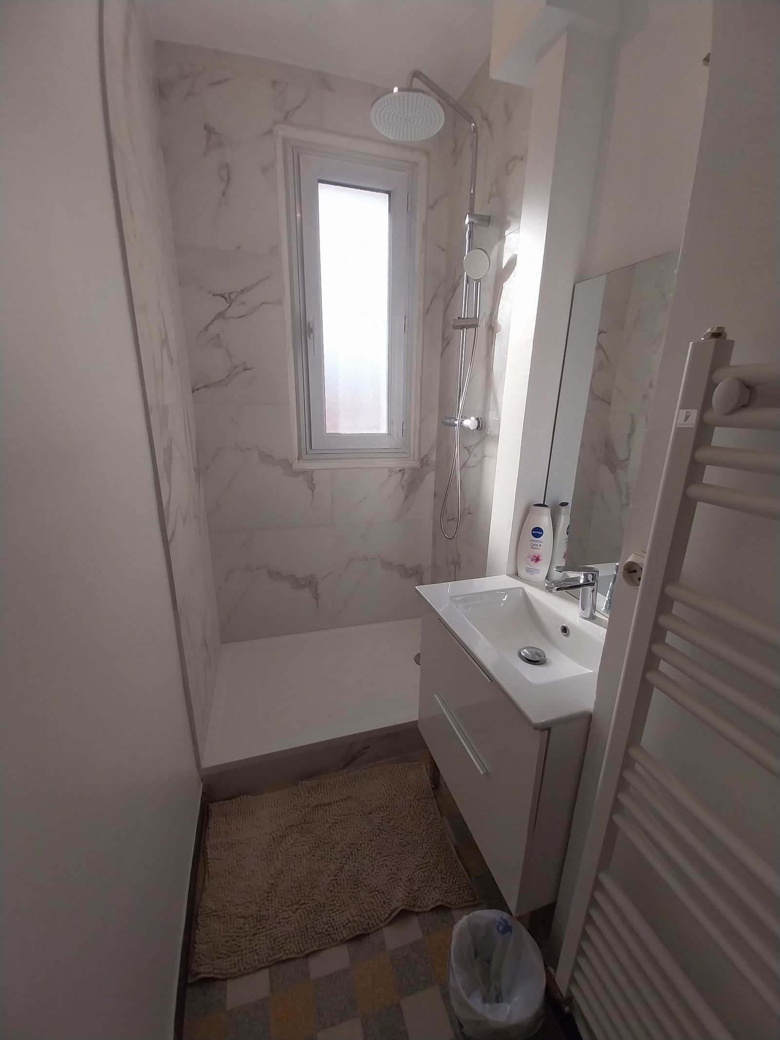 Colocación Lyon 435645