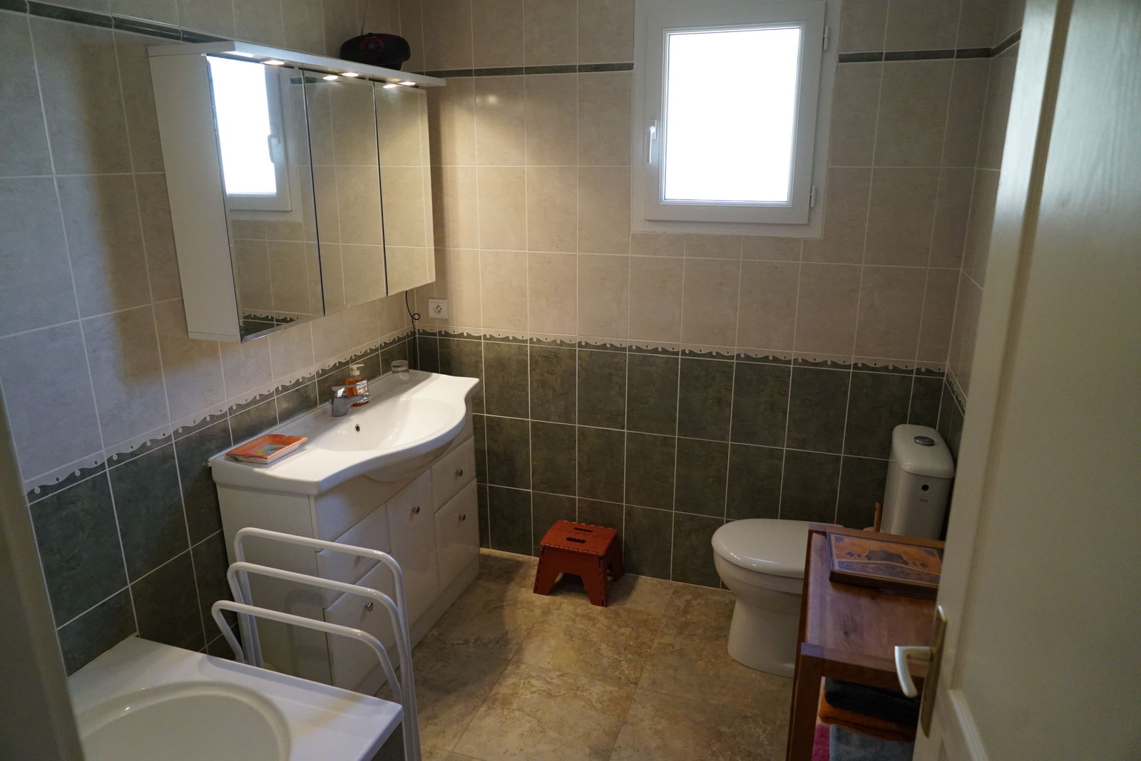 Colocación Villeneuve-lès-Béziers 155062