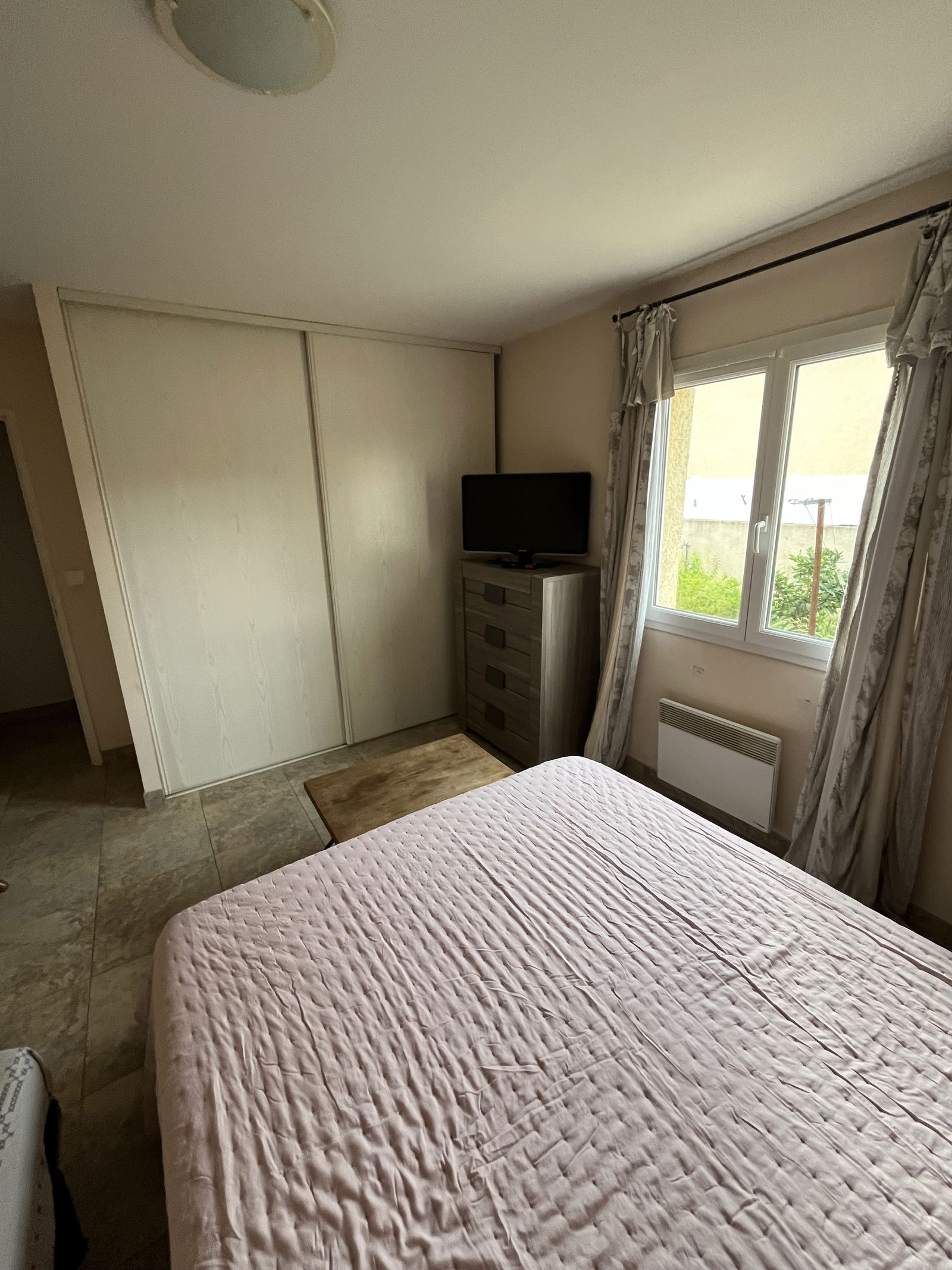 Colocación Villeneuve-lès-Béziers 155062