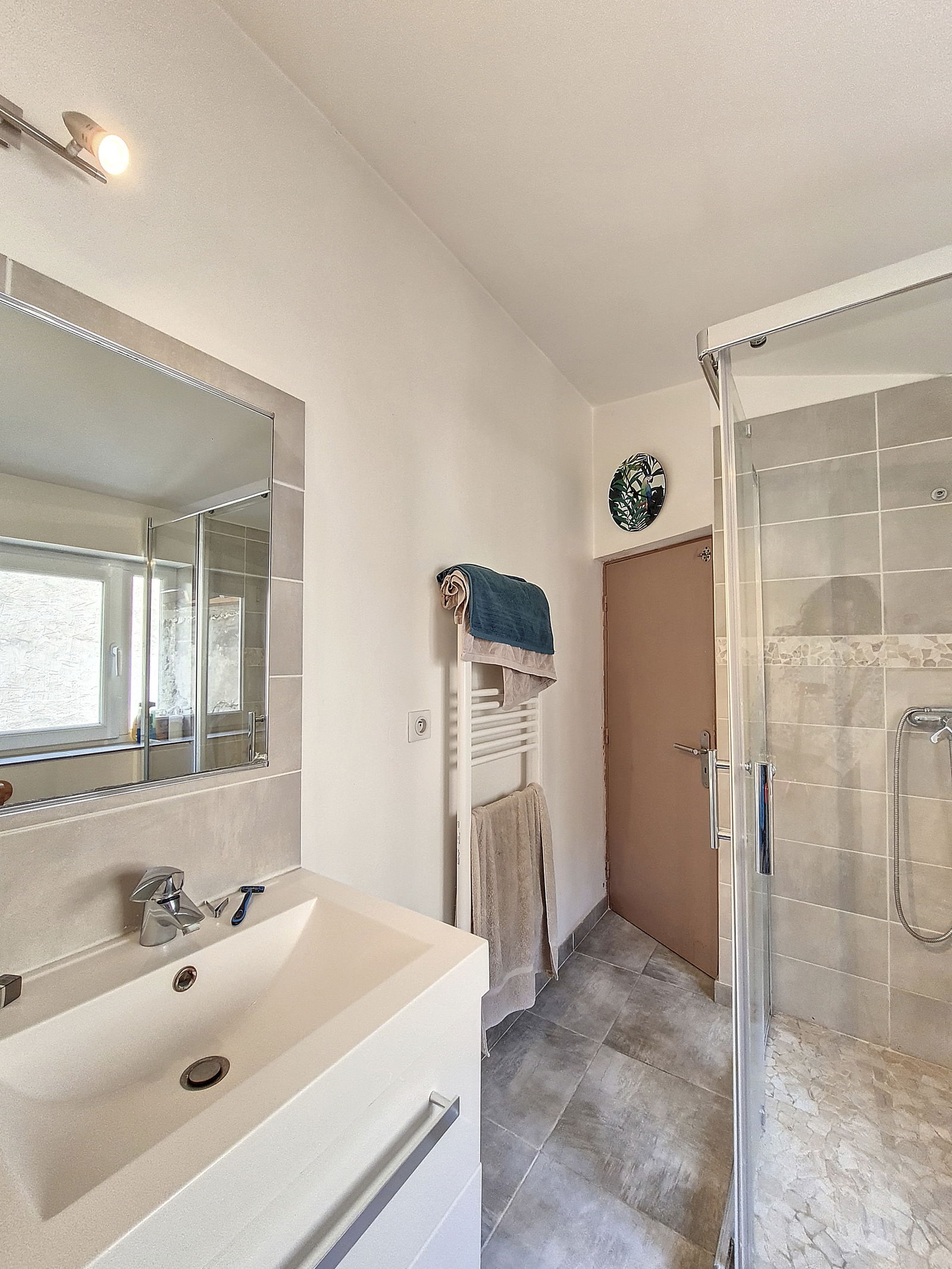 Colocación L'Isle-sur-la-Sorgue 254009