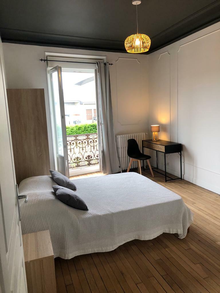 Colocación Corbeil-Essonnes 239253
