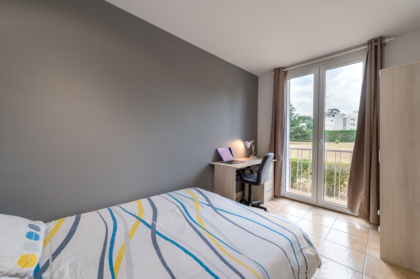 Colocación Talence 248126