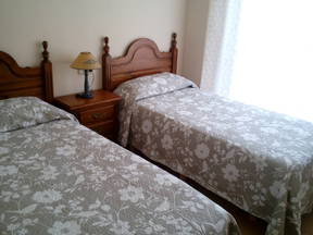 Zimmer mit Bad in Calahonda