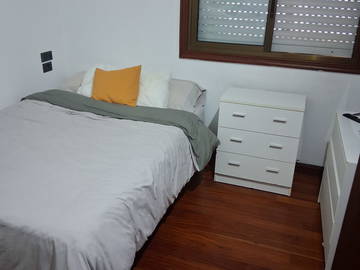 Colocation à louer à Vigo - photo 1 : chambre-1