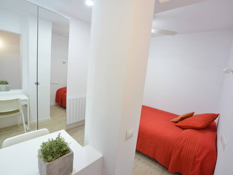 Homestay Barcelona 207288-1