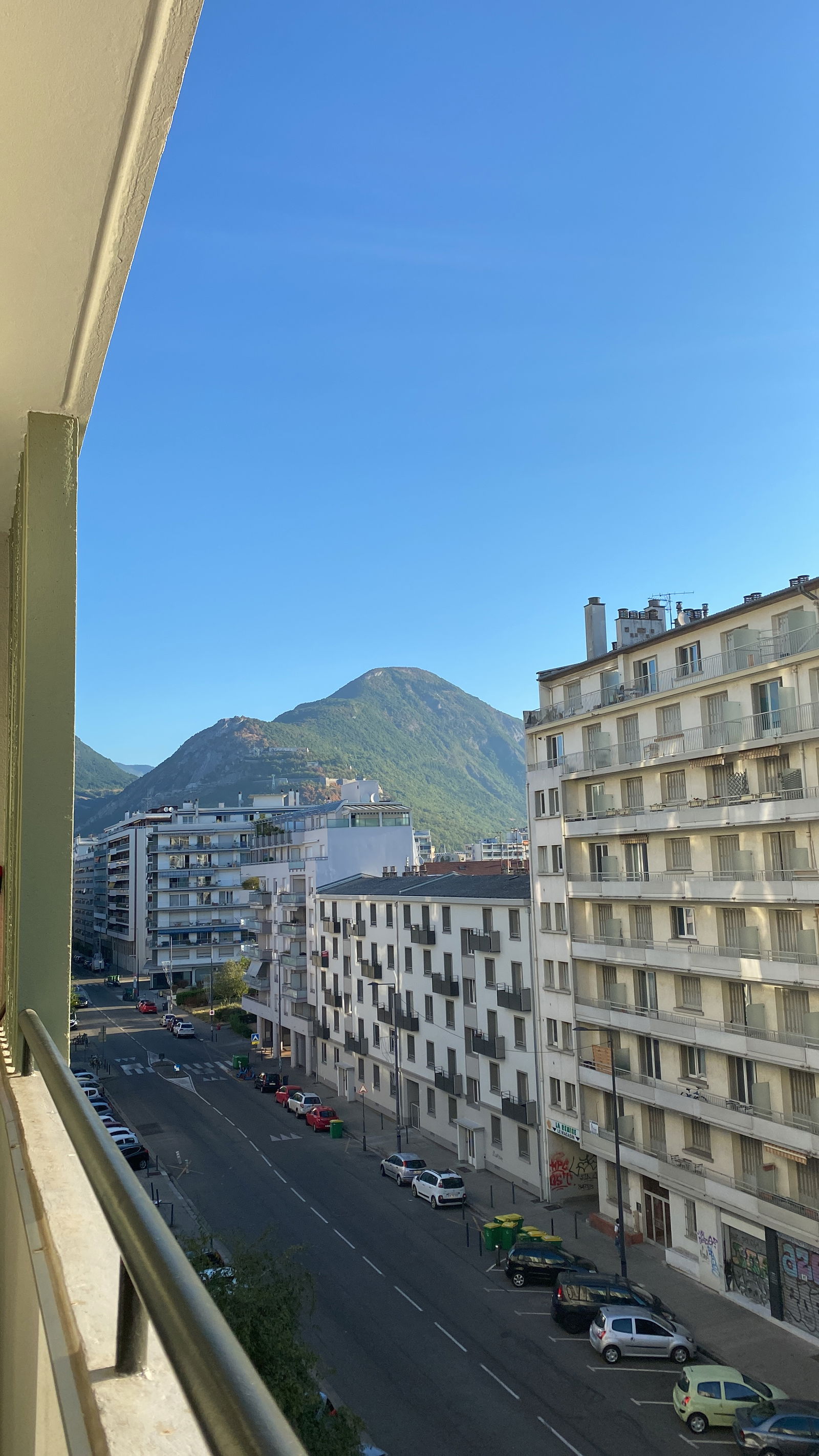 Colocación Grenoble 266116