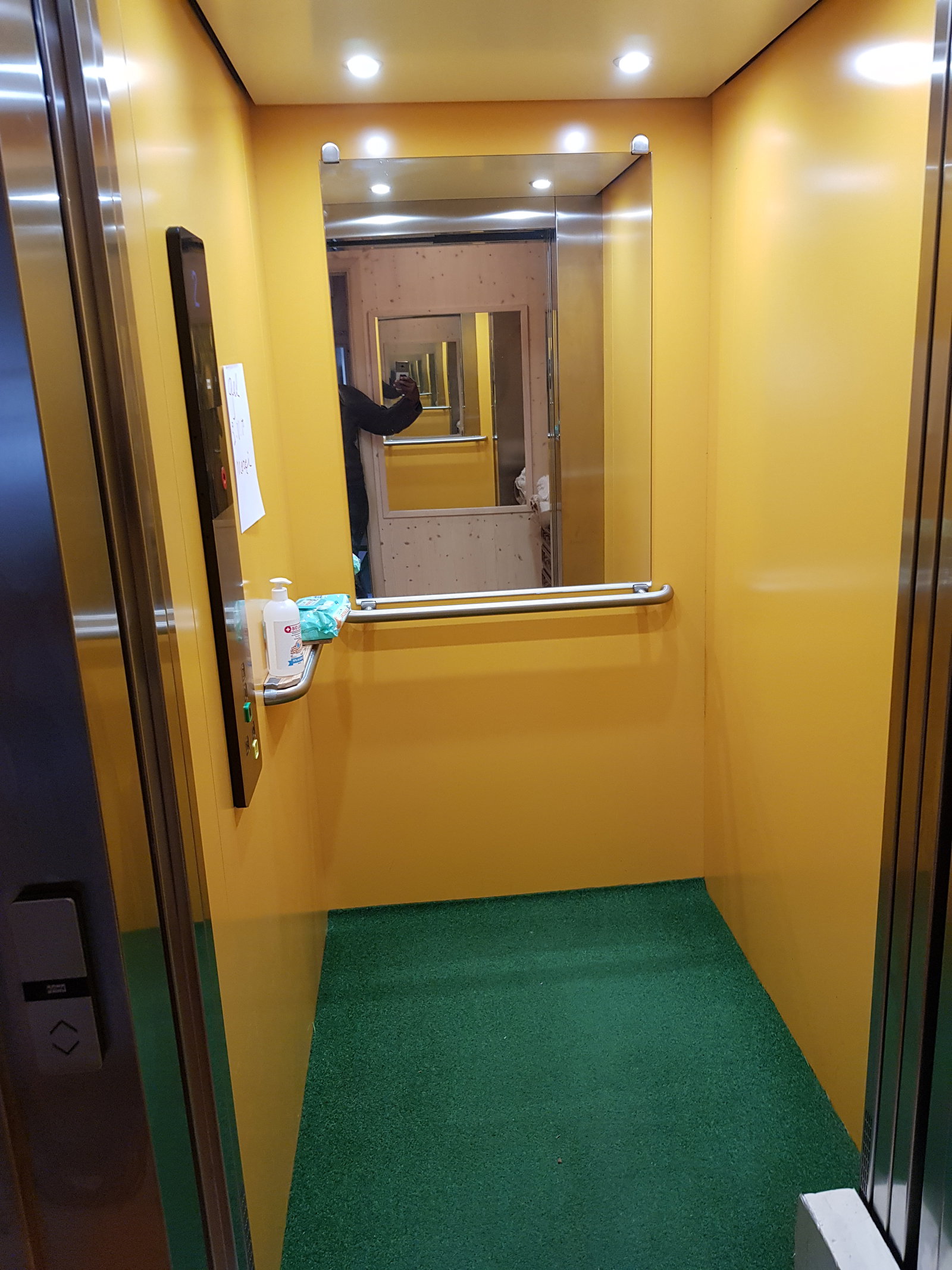 Quedarse En Casa Namur 267059