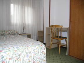 Rooms of 8, 12 and 16 m2