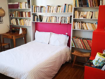 Roomlala | Habitación de estudiantes en casa de familia