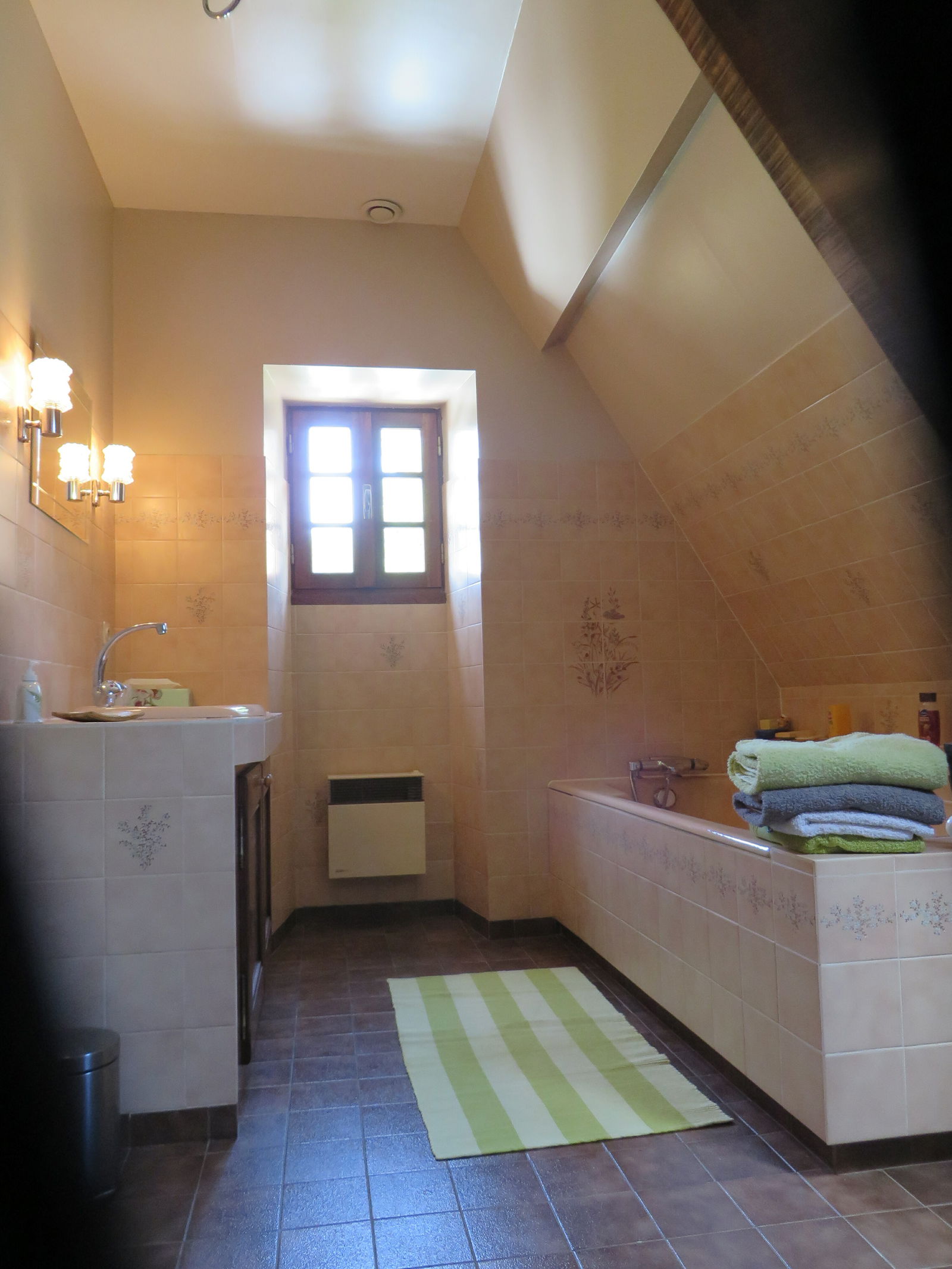 Habitaciones De Huéspedes Espeyroux 89522