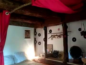 Roomlala | Habitación De Huéspedes En Un Antiguo Establo De Nuestra Granja
