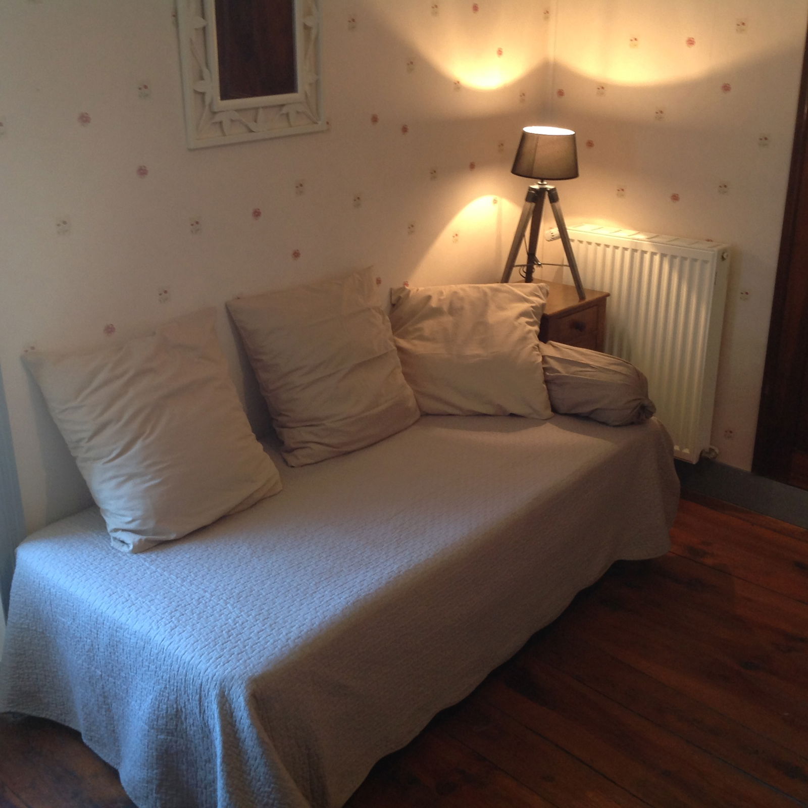 Estudio Independiente Saint-Ilpize 64884