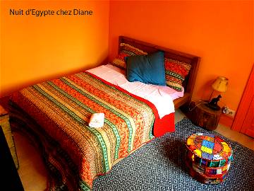 Roomlala | Habitación De Noche De Egipto Para Viajeros Turísticos