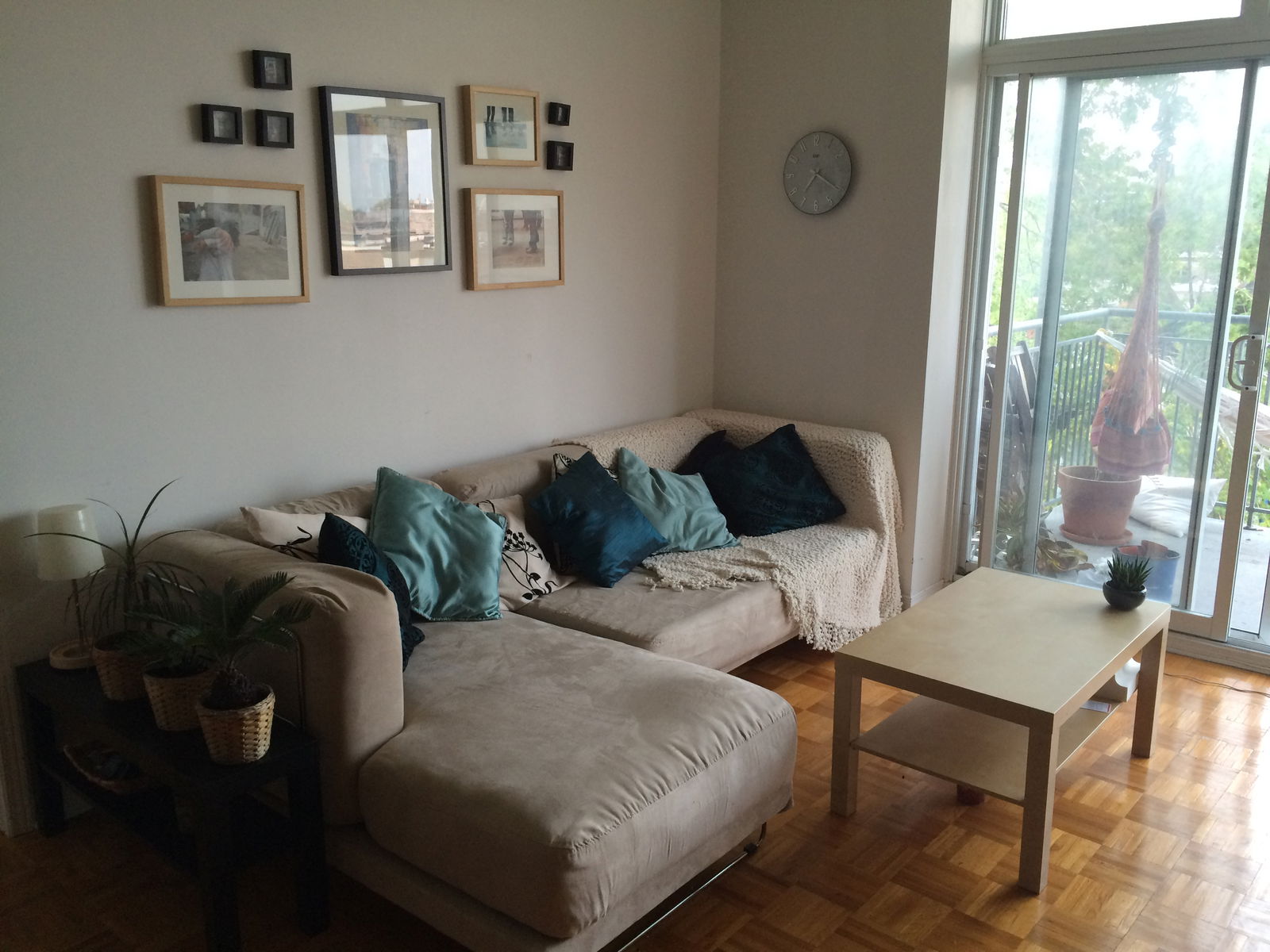 Colocación Montréal 120823