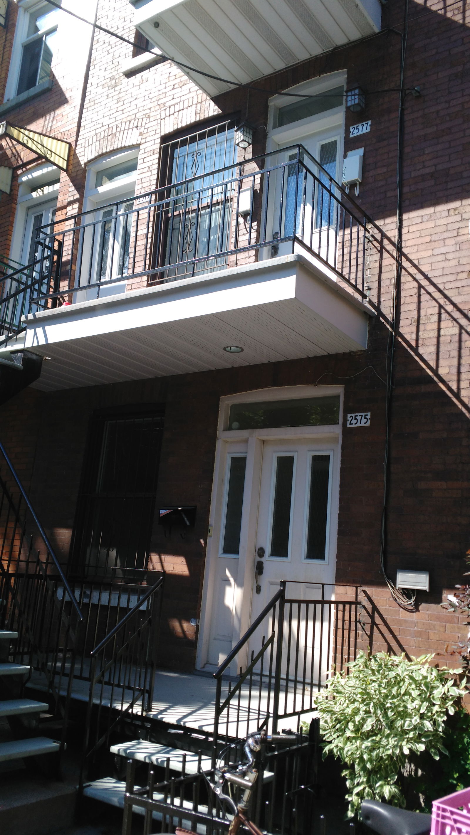 Colocación Montréal 171066