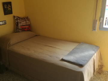 Room For Rent 14013 163822