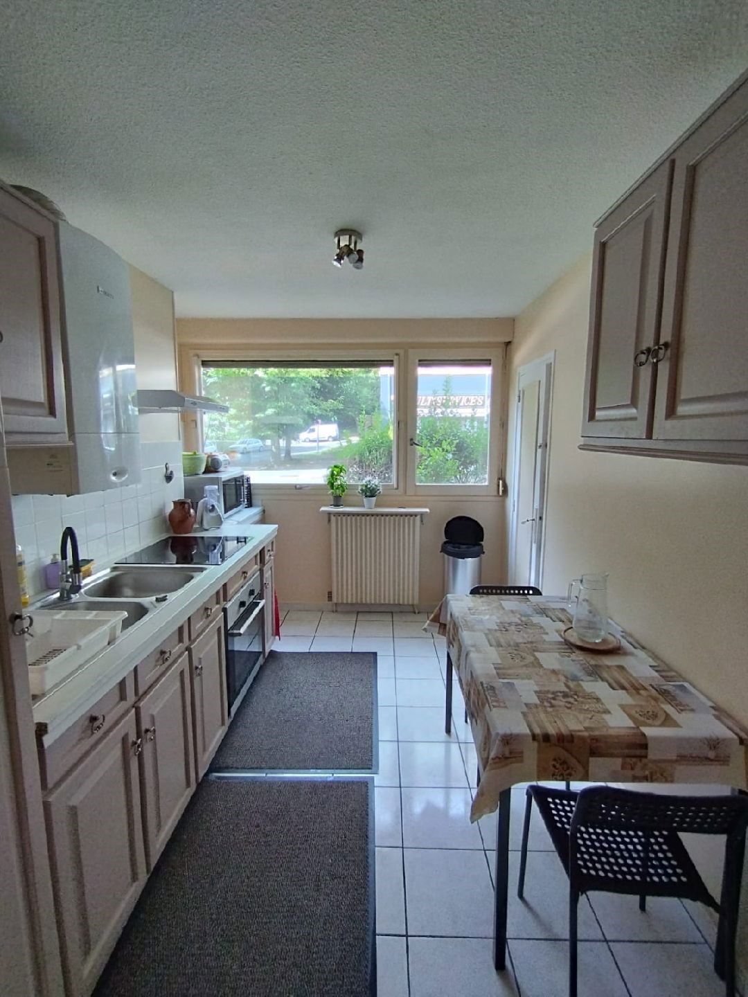 Colocación Saint-Étienne 615851