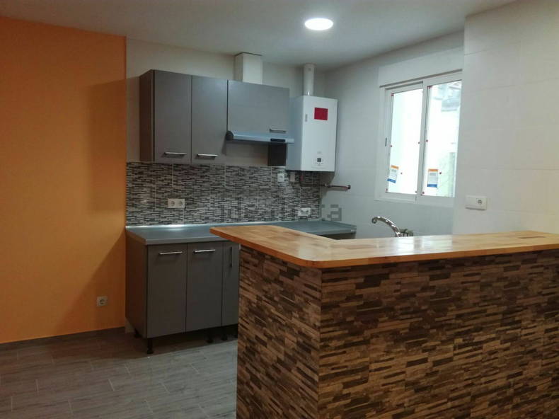 Entire Home Madrid 78155-2