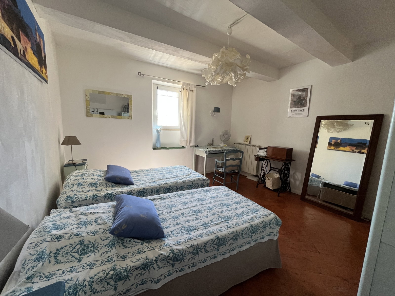 Habitación En Casa Del Anfitrión Avignon 128130
