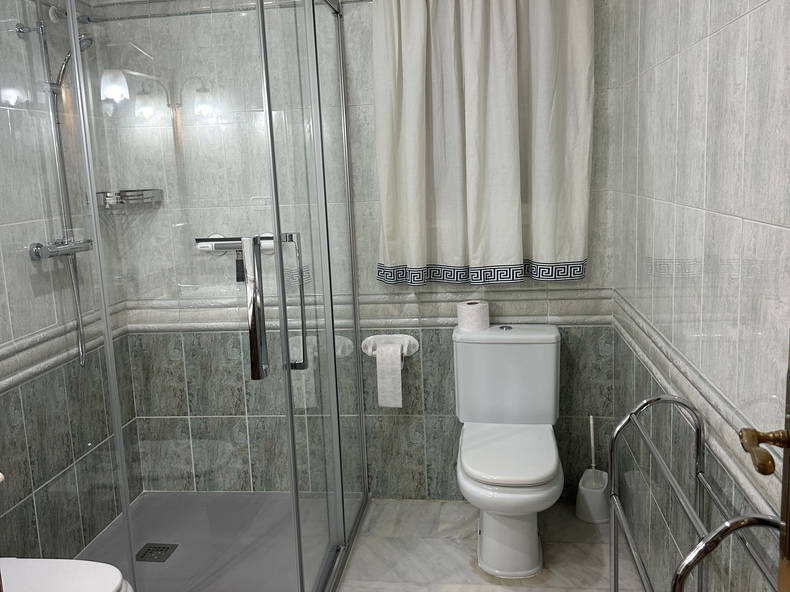 Gastfamilie Monòver 466164-4