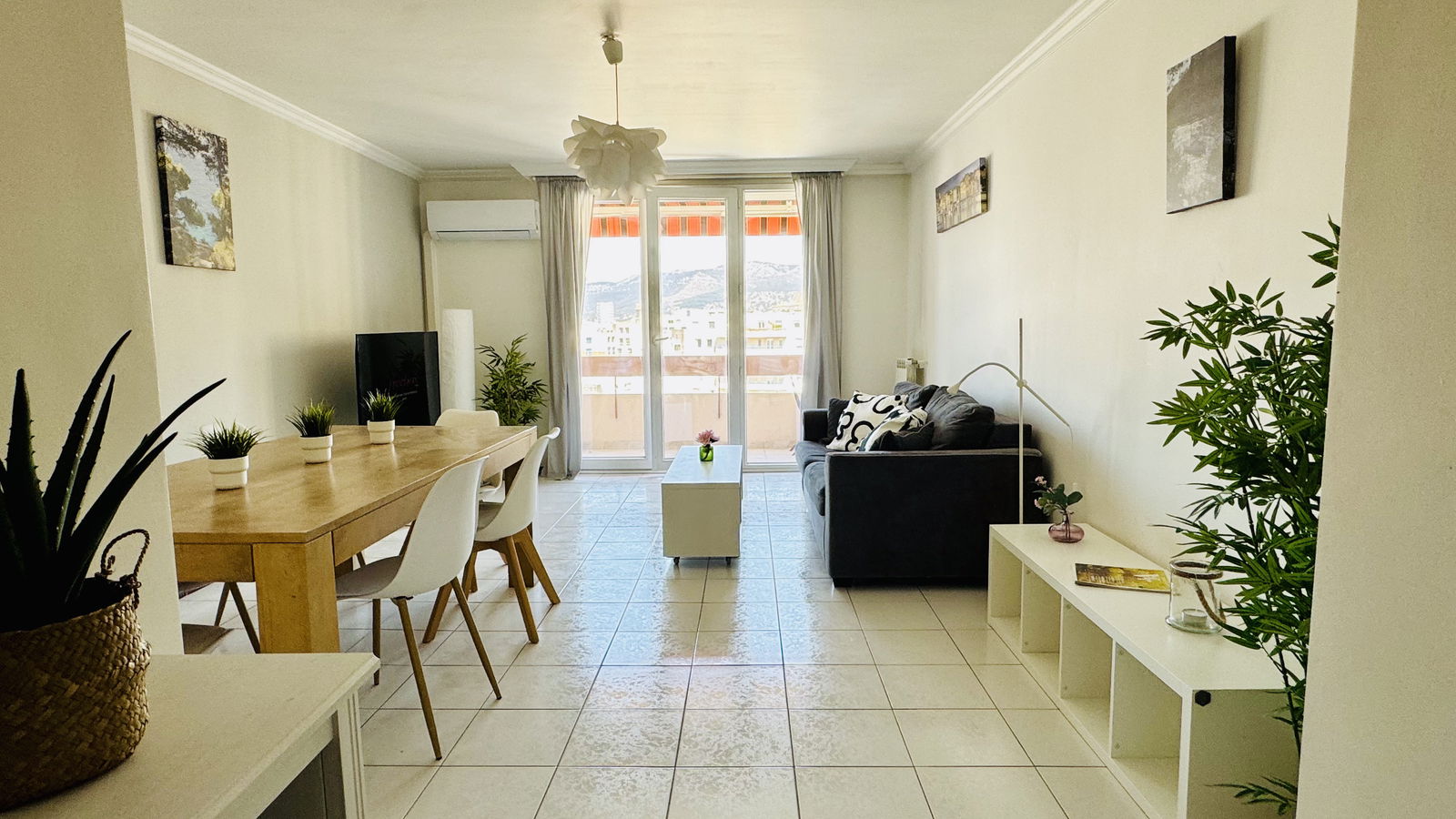 Colocación Toulon 653602