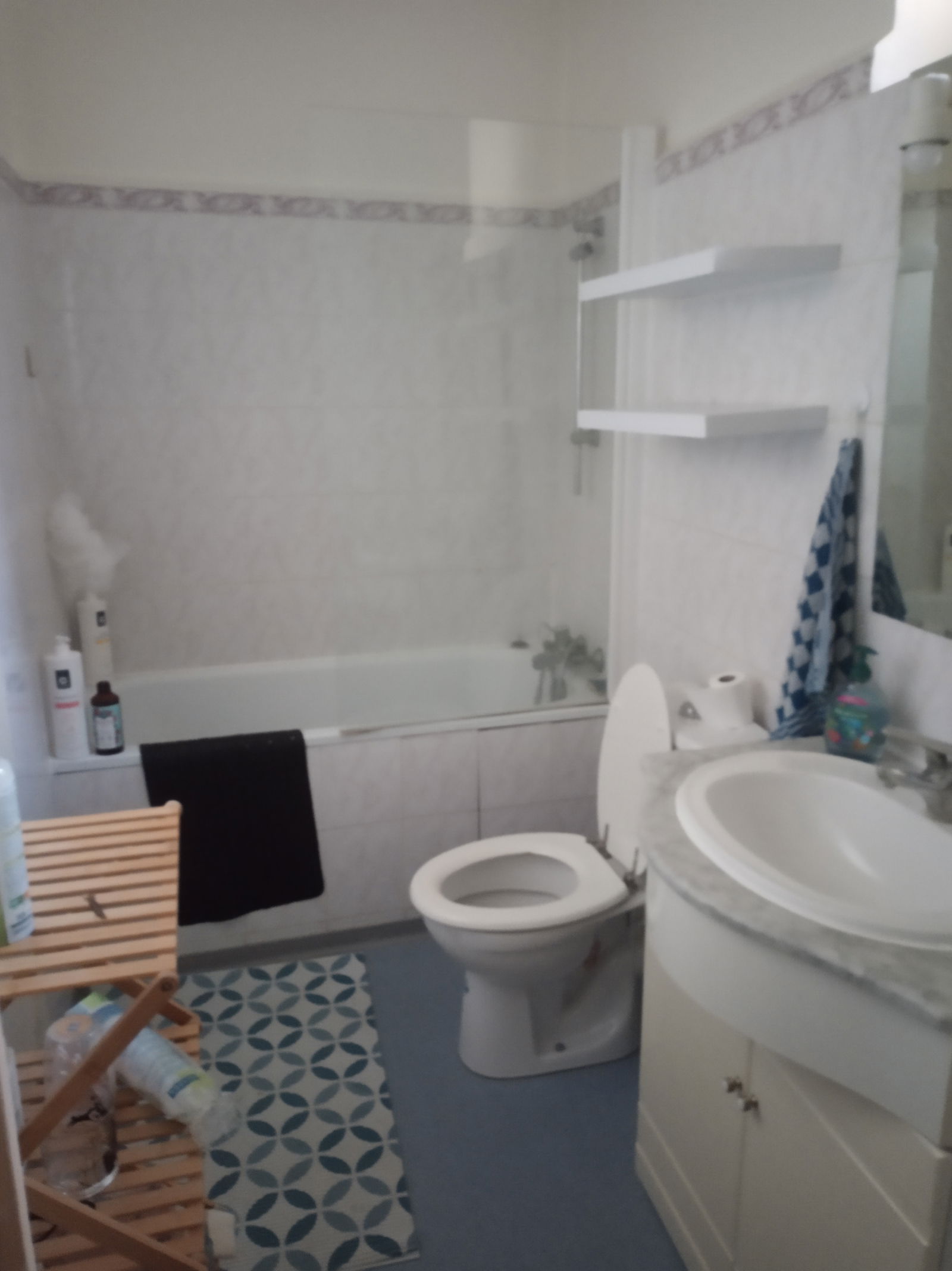 Colocación Saint-Amand-Montrond 425076