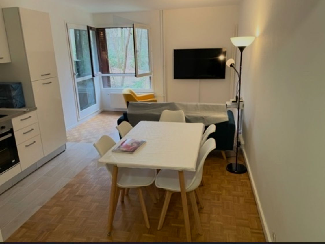 Colocación Champs-sur-Marne 485318