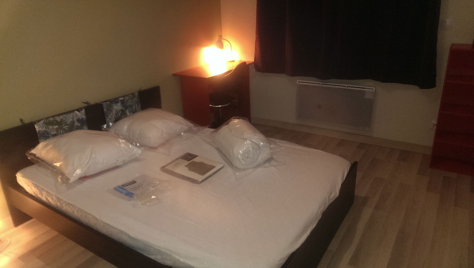 Quedarse En Casa Fleury-les-Aubrais 246416