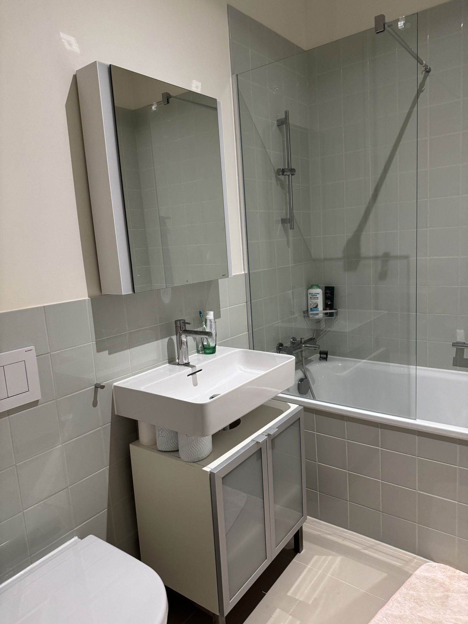 Colocación Lausanne 644264