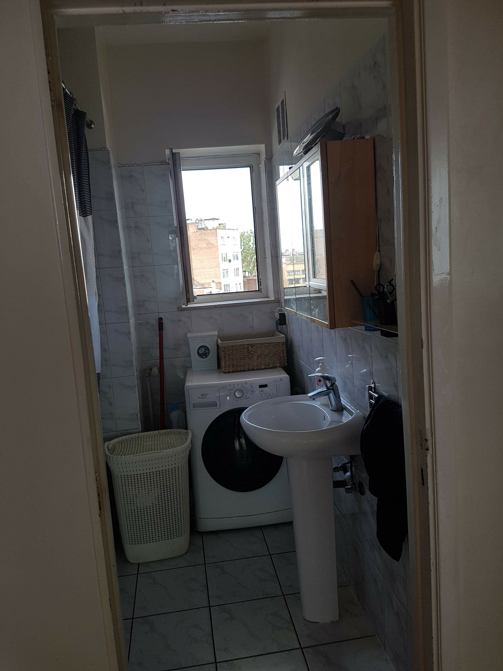 Colocación Molenbeek-Saint-Jean 252098