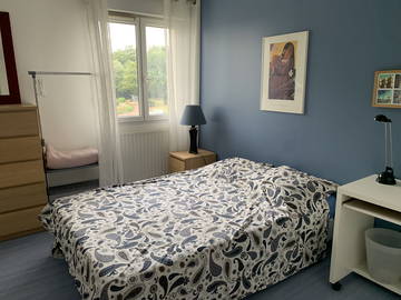 Roomlala | Habitación En Alquiler En Vourles