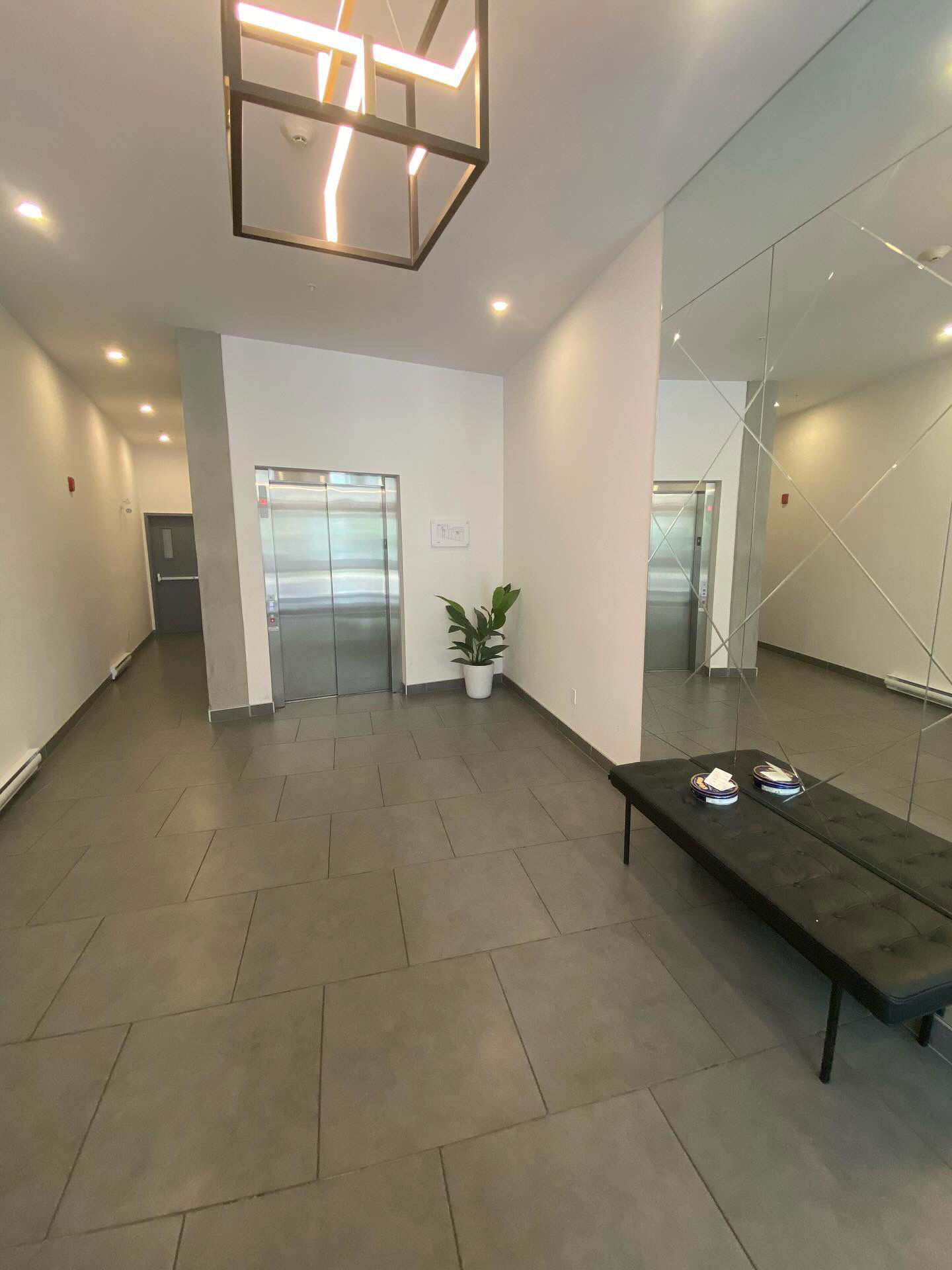 Colocación Montréal 524216