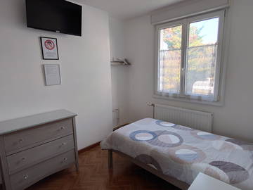 Roomlala | Habitación En Alquiler La Roche Sur Yon