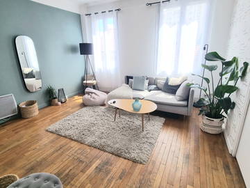 Roomlala | Habitación En Alquiler Metro 4 2Min & RERB