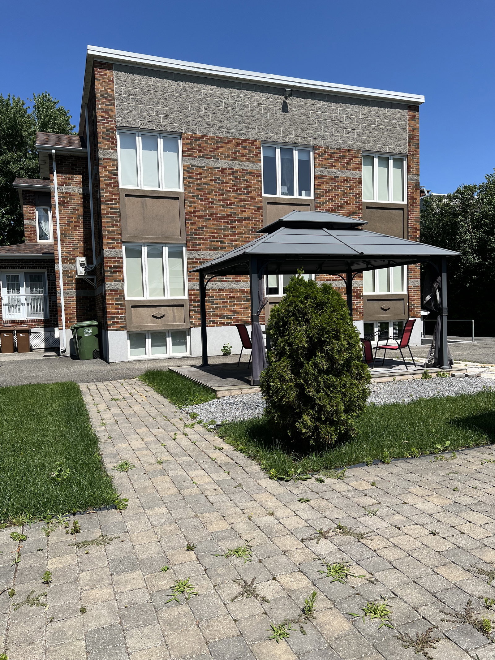 Colocación Saint-Hyacinthe 661255