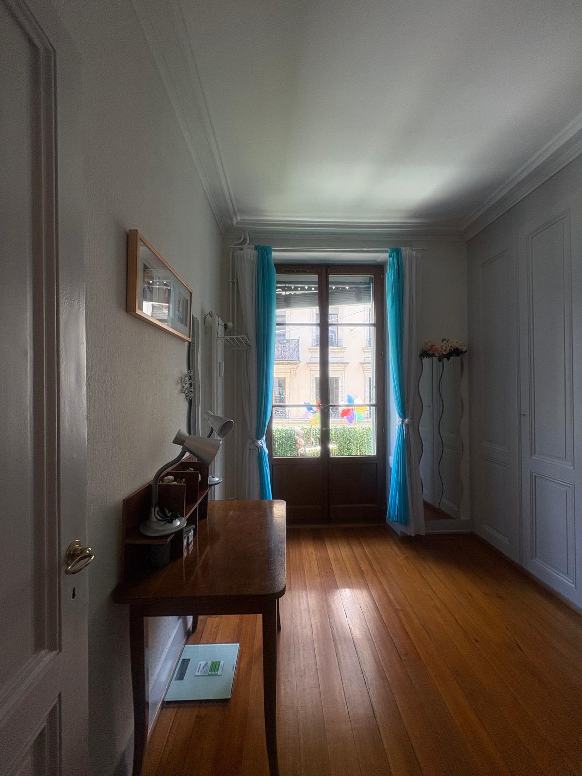 Habitación En Casa Del Anfitrión Genève 668702
