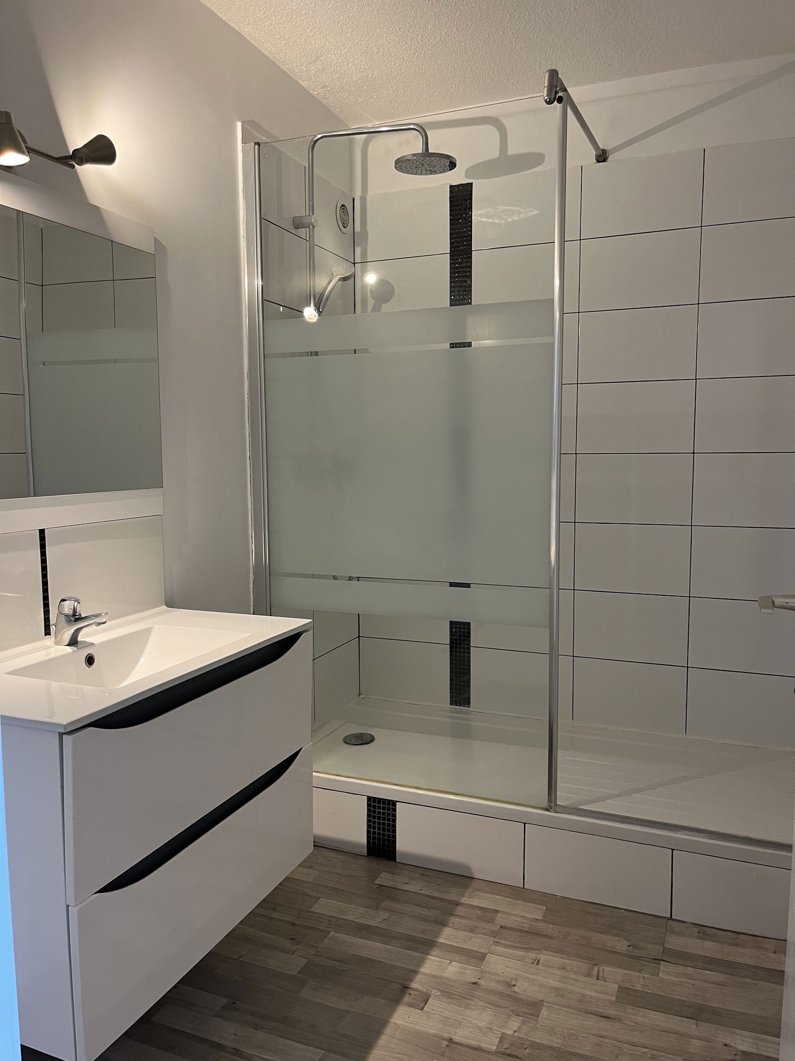 Colocación Pessac 483520