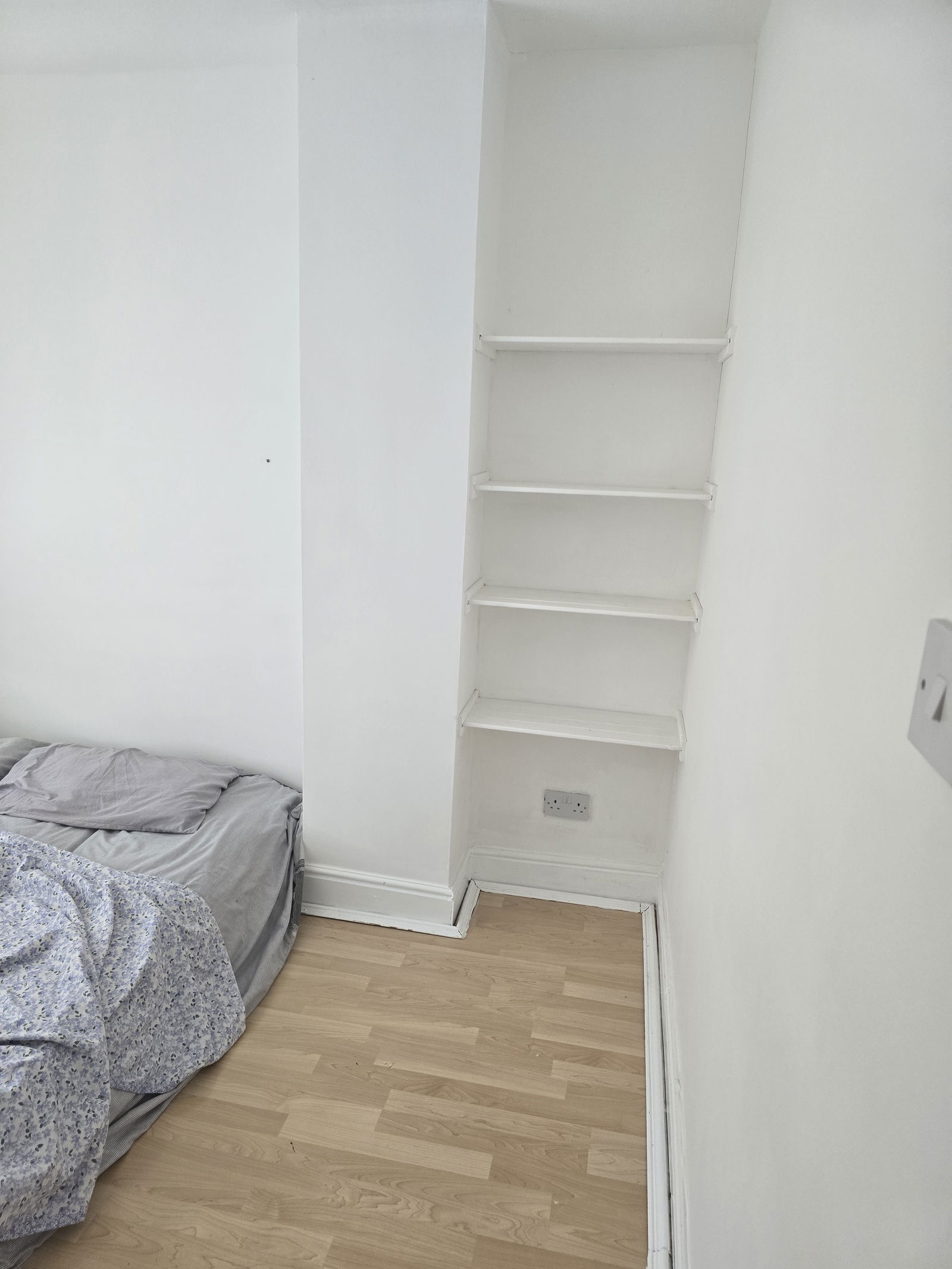 Quedarse En Casa West Bromwich 414134