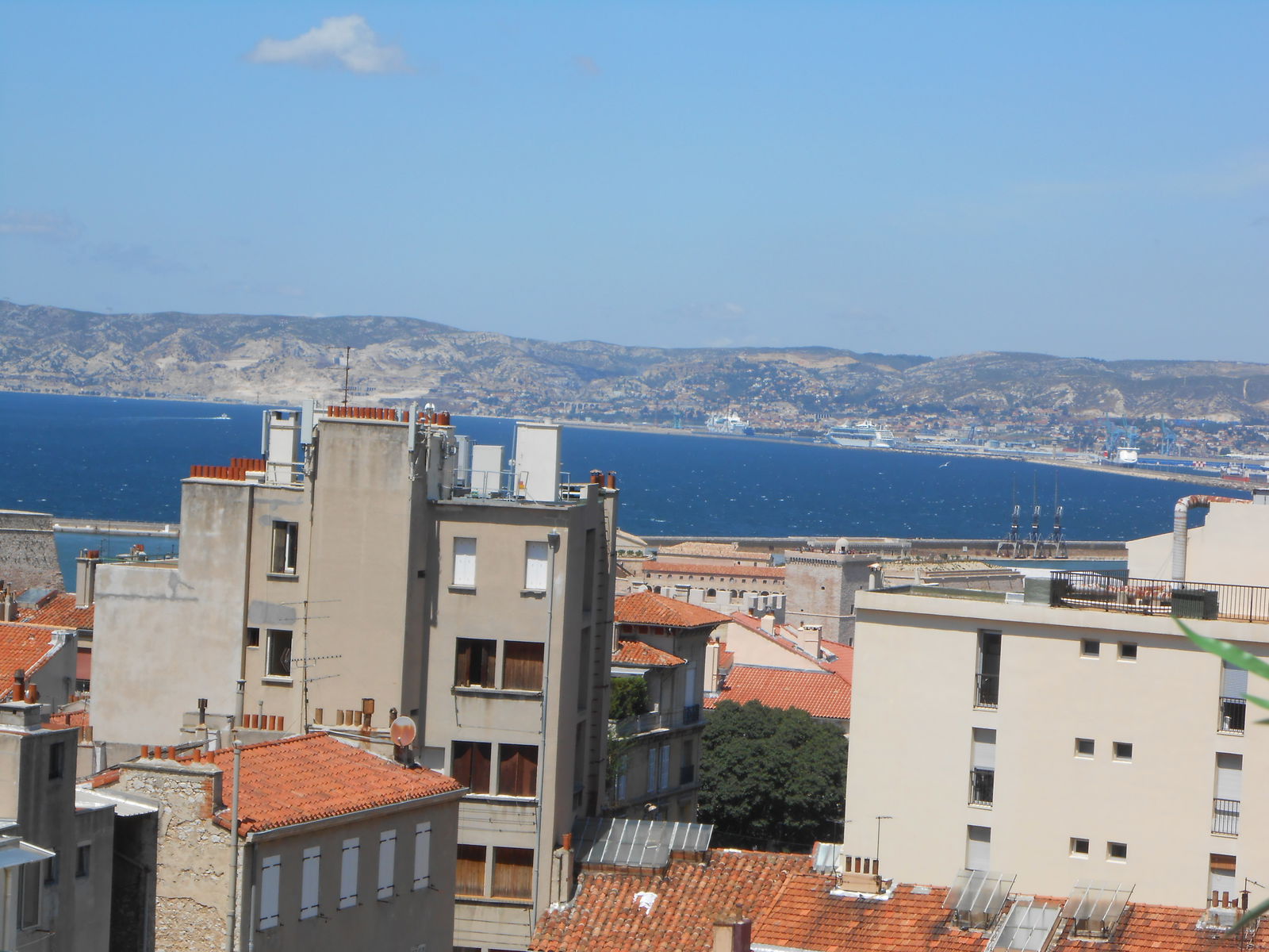 Quedarse En Casa Marseille 45003
