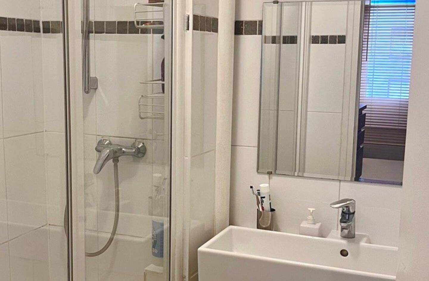 Colocación Pantin 234277