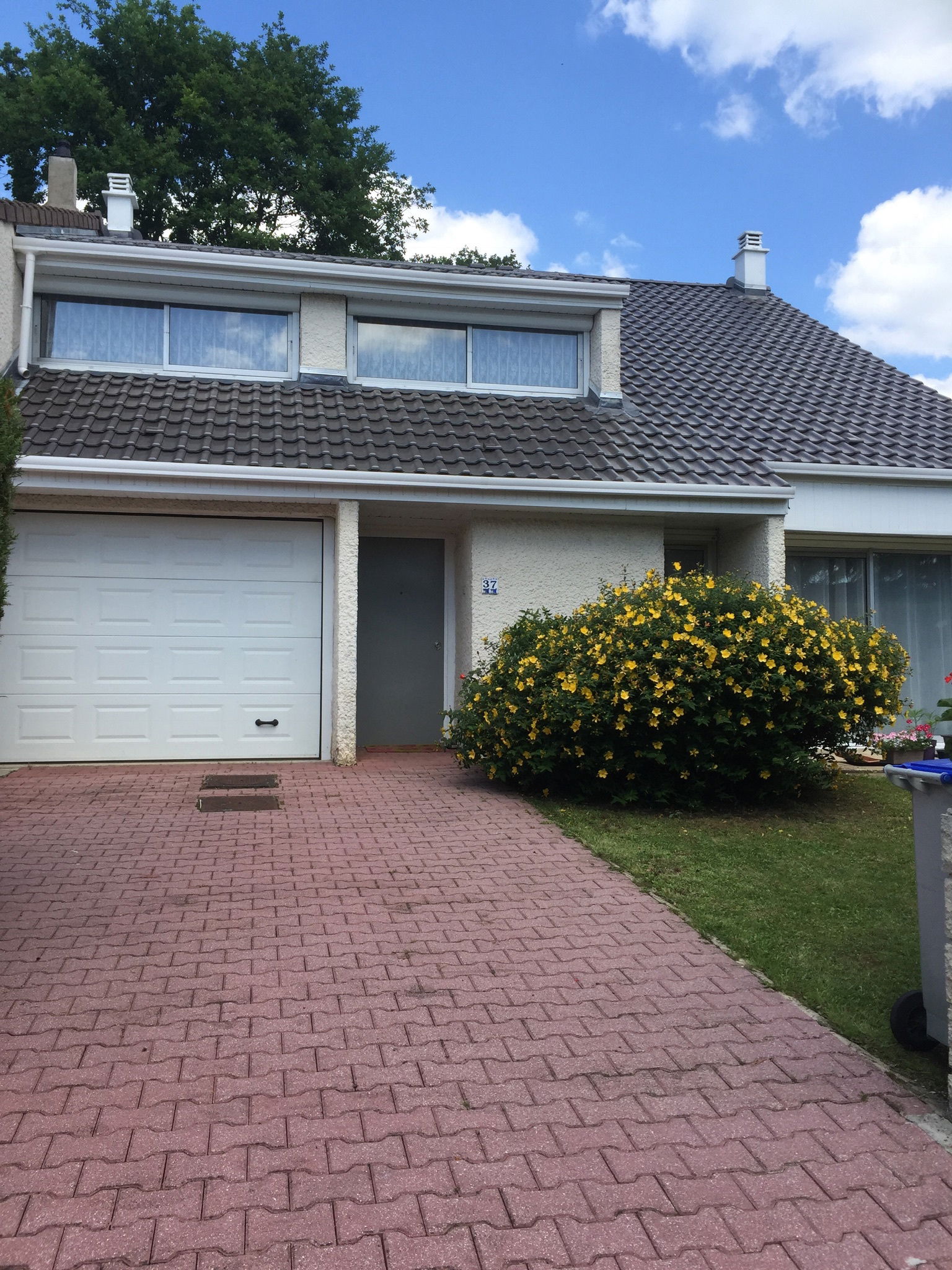 Quedarse En Casa Roissy-en-Brie 245200