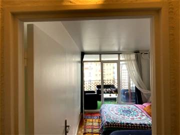 Roomlala | Habitación en casa de Rihani cerca de la Torre Eiffel